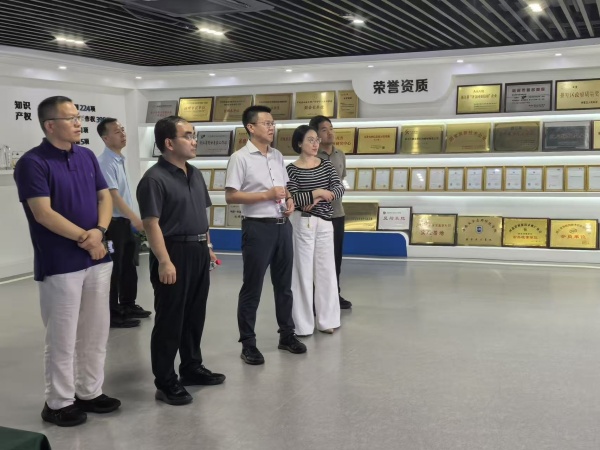 西北農林科技大學副校長劉天軍一行蒞臨托普云農調研