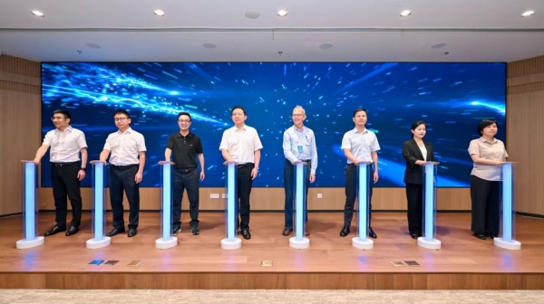 托普云農(nóng)承建湘湖實(shí)驗(yàn)室智能溫室正式啟用，數(shù)智賦能農(nóng)業(yè)科研創(chuàng)新